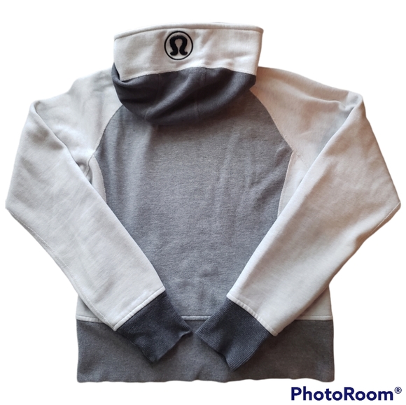 Lululemon athletica Scuba Hoodie - Picture 3 of 8